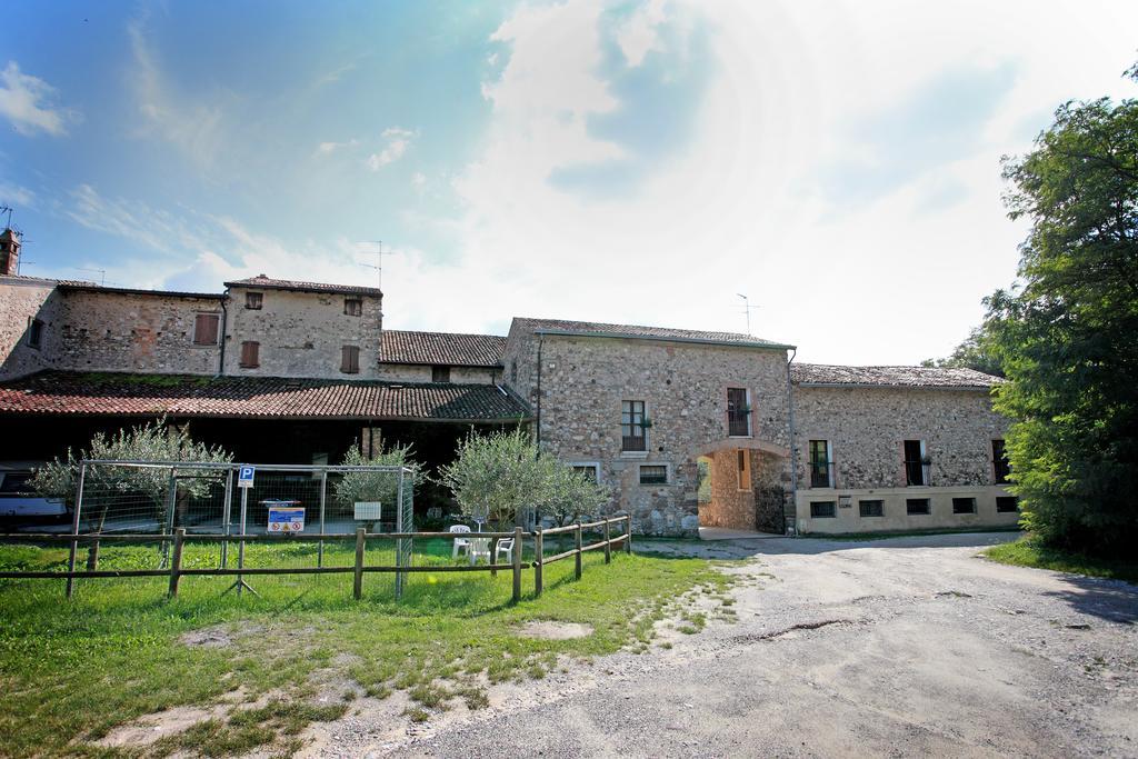 Agriturismo Licensi Del Bresa Villa Monzambano Cameră foto