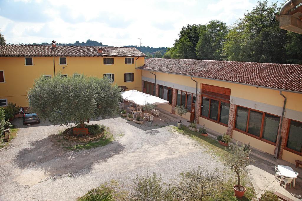 Agriturismo Licensi Del Bresa Villa Monzambano Cameră foto