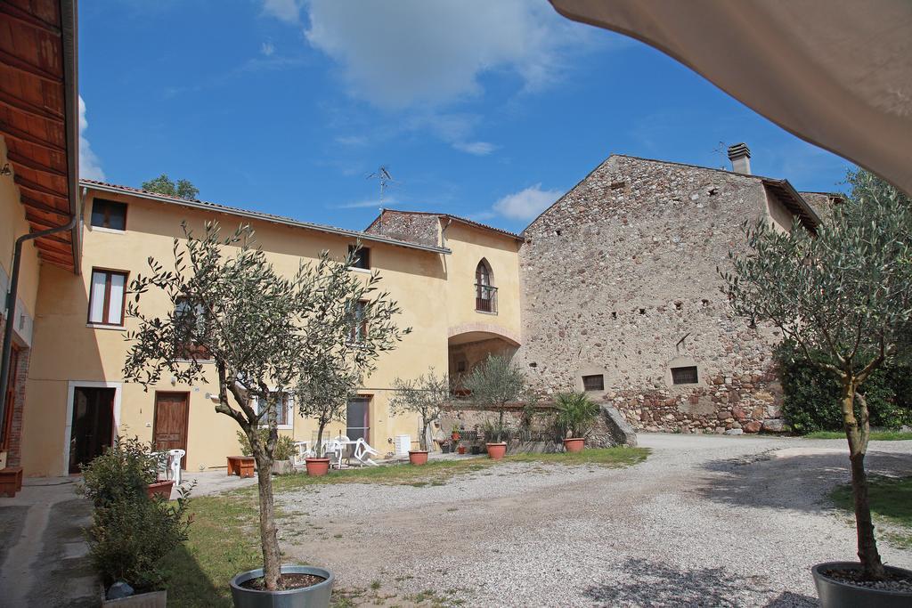 Agriturismo Licensi Del Bresa Villa Monzambano Cameră foto