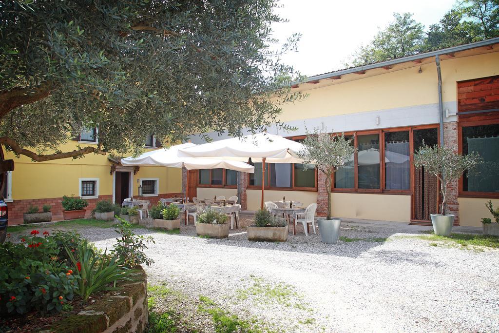 Agriturismo Licensi Del Bresa Villa Monzambano Cameră foto