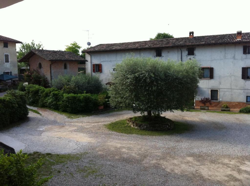 Agriturismo Licensi Del Bresa Villa Monzambano Cameră foto