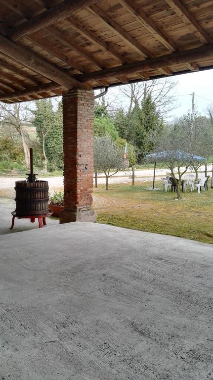 Agriturismo Licensi Del Bresa Villa Monzambano Exterior foto